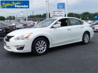 Used 2014 Nissan Altima S in Gainesville, Georgia