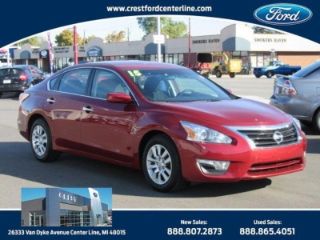 Used 2015 Nissan Altima S in Center Line, Michigan