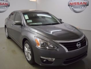 Used 2015 Nissan Altima SV in Greenville, South Carolina