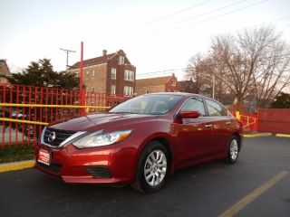 Used 2016 Nissan Altima SR in Chicago, Illinois