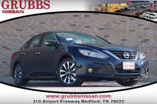 Used 2017 Nissan Altima SV in Bedford, Texas