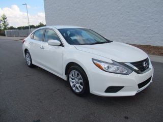 Used 2017 Nissan Altima S in Fayetteville, North Carolina