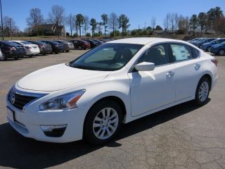 Used 2015 Nissan Altima S in Durham, North Carolina