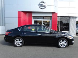 Used 2015 Nissan Altima SL in Bourne, Massachusetts