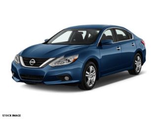Used 2016 Nissan Altima SV in Bloomfield, New Jersey