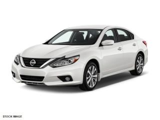 Used 2017 Nissan Altima SR in Columbia, Tennessee