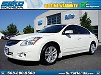 Used 2010 Nissan Altima SR in Boston, Massachusetts