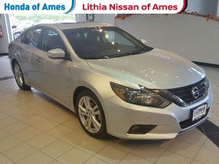 Used 2016 Nissan Altima SL in Ames, Iowa