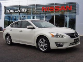 Used 2013 Nissan Altima SV in Coraopolis, Pennsylvania