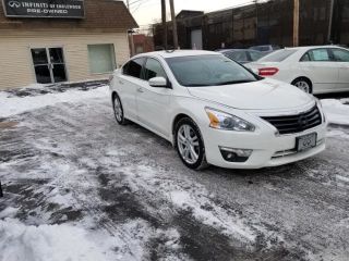 Used 2014 Nissan Altima SL in Englewood, New Jersey