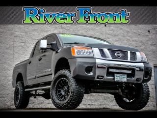 Used 2012 Nissan Titan SV in North Aurora, Illinois