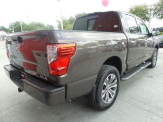 Used 2017 Nissan Titan SL in Wesley Chapel, Florida