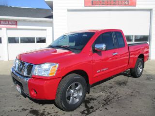 Used 2005 Nissan Titan SE in Neenah, Wisconsin