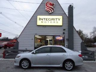 Used 2010 Toyota Corolla S in Evansville, Indiana