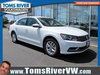 Used 2016 Volkswagen Passat in Toms River, New Jersey