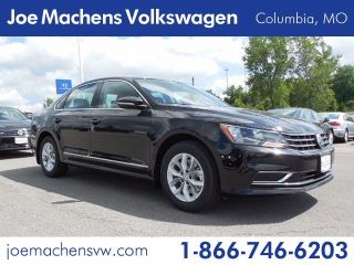Used 2017 Volkswagen Passat S in Columbia, Missouri