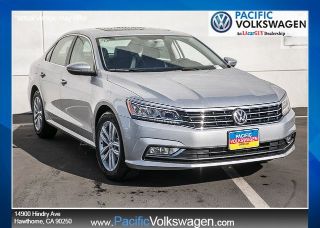 Used 2018 Volkswagen Passat SE in Hawthorne, California