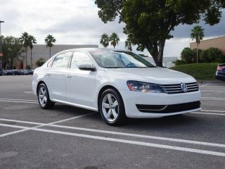Used 2013 Volkswagen Passat SE in Miami, Florida