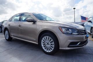 Used 2016 Volkswagen Passat SE in Davie, Florida