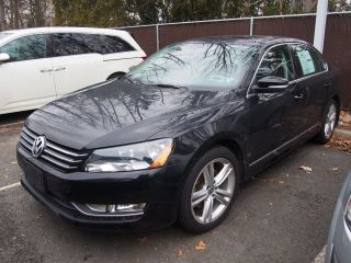 Used 2015 Volkswagen Passat SE in Summit, New Jersey