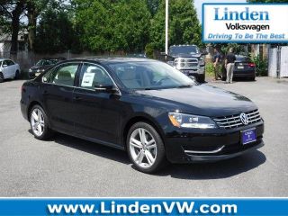 Used 2015 Volkswagen Passat SE in Roselle, New Jersey