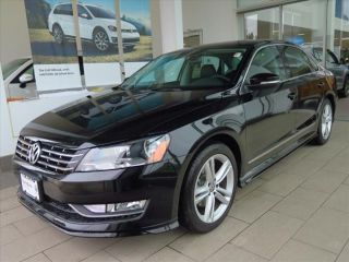Used 2015 Volkswagen Passat SEL in Brookfield, Wisconsin