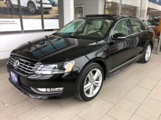 Used 2014 Volkswagen Passat SEL in Brookfield, Wisconsin