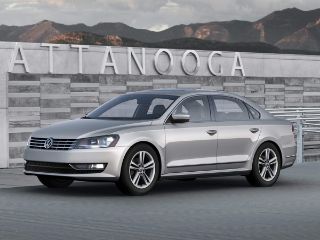 Used 2015 Volkswagen Passat SEL in Delavan, Wisconsin