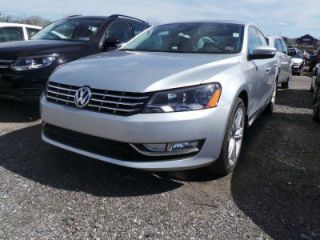 Used 2015 Volkswagen Passat SEL in Downingtown, Pennsylvania