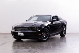 Used 2011 Ford Mustang in Los Angeles, California