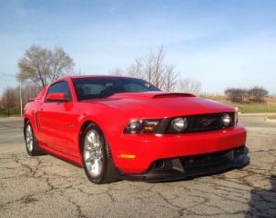 Used 2011 Ford Mustang GT in Schaumburg, Illinois