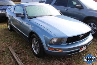 Used 2005 Ford Mustang in Paris, Texas