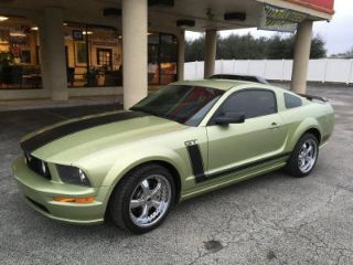 Ford Mustang GT 2005