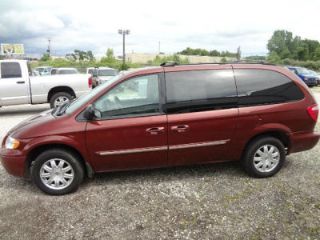 Used 2007 Chrysler Town & Country Touring in Canton, Ohio