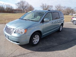 Used 2010 Chrysler Town & Country Touring in Pontiac, Illinois