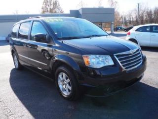 Used 2010 Chrysler Town & Country Touring in Duncansville, Pennsylvania