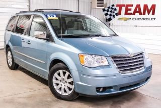 Used 2010 Chrysler Town & Country Touring in Valparaiso, Indiana