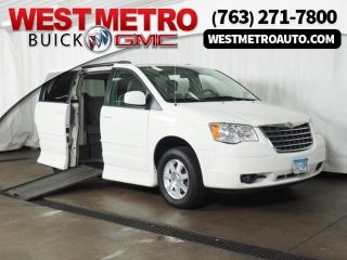 Used 2008 Chrysler Town & Country Touring in Monticello, Minnesota