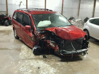 Used 2008 Chrysler Town & Country Touring in Fort Wayne, Indiana