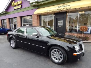 Used 2005 Chrysler 300 C in Philadelphia, Pennsylvania