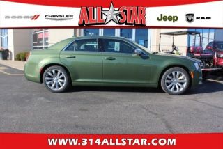 Used 2018 Chrysler 300 Limited Edition in Bridgeton, Missouri