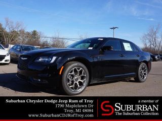 Used 2016 Chrysler 300 S in Troy, Michigan
