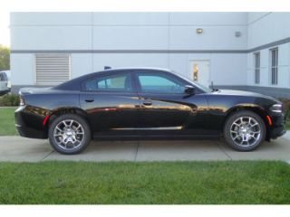 Used 2015 Dodge Charger SXT in Champaign, Illinois