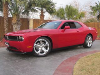 Dodge Challenger R/T 2012