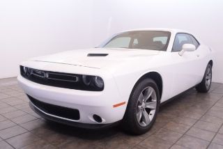 Used 2016 Dodge Challenger SXT in Cleveland, Ohio