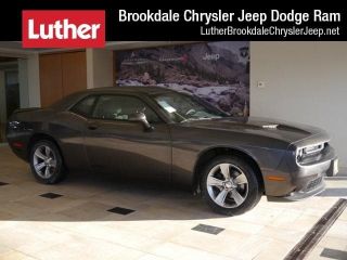 Used 2018 Dodge Challenger SXT in Brooklyn Park, Minnesota