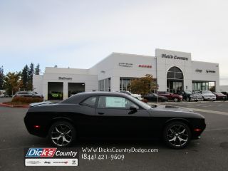 Used 2016 Dodge Challenger SXT in Hillsboro, Oregon
