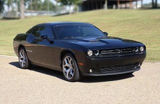 Used 2015 Dodge Challenger SXT in Canandaigua, New York