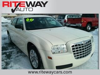 Used 2005 Chrysler 300 in Mishawaka, Indiana