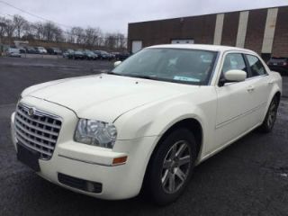 Used 2006 Chrysler 300 Touring in Hasbrouck Heights, New Jersey